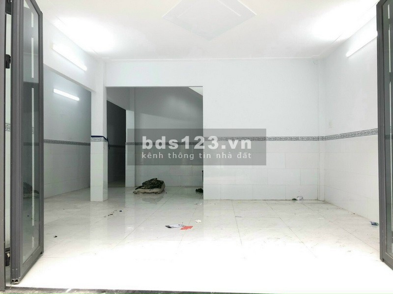 Bán nhà 3 phòng ngủ hẻm 1247 Huỳnh Tấn Phát Phường Phú Thuận Quận 7