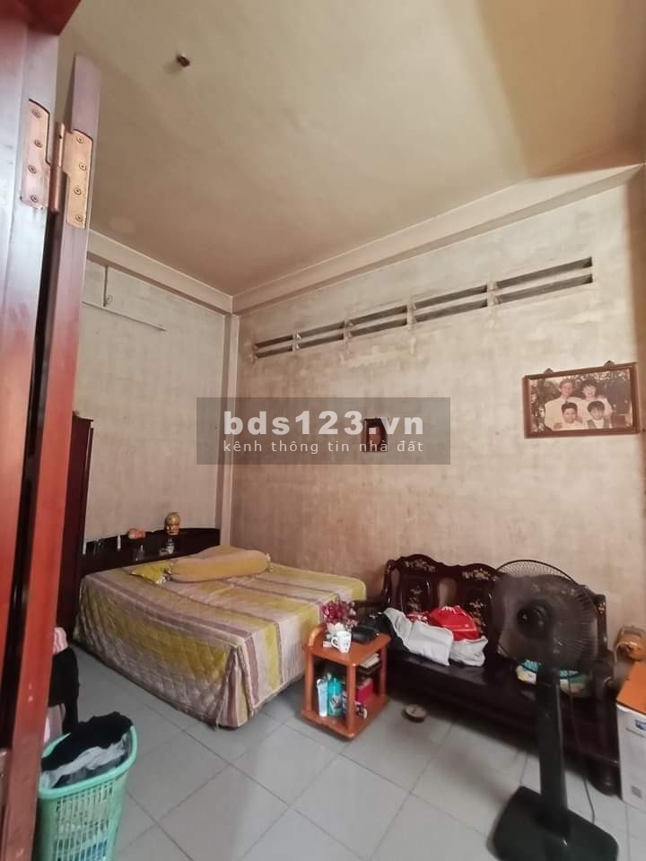 Lô góc 2 mặt tiền Hiếm có Chỉ có 150 triệu/m 86m, 3 lầu đúc BTCT, quá rẻ đầu tư ngay