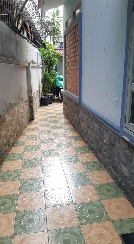 Bán nhà ngay Sân bay Tân Sơn Nhất - Trường Sơn, 130m2, 5 tầng, 12.5 tỷ TL
