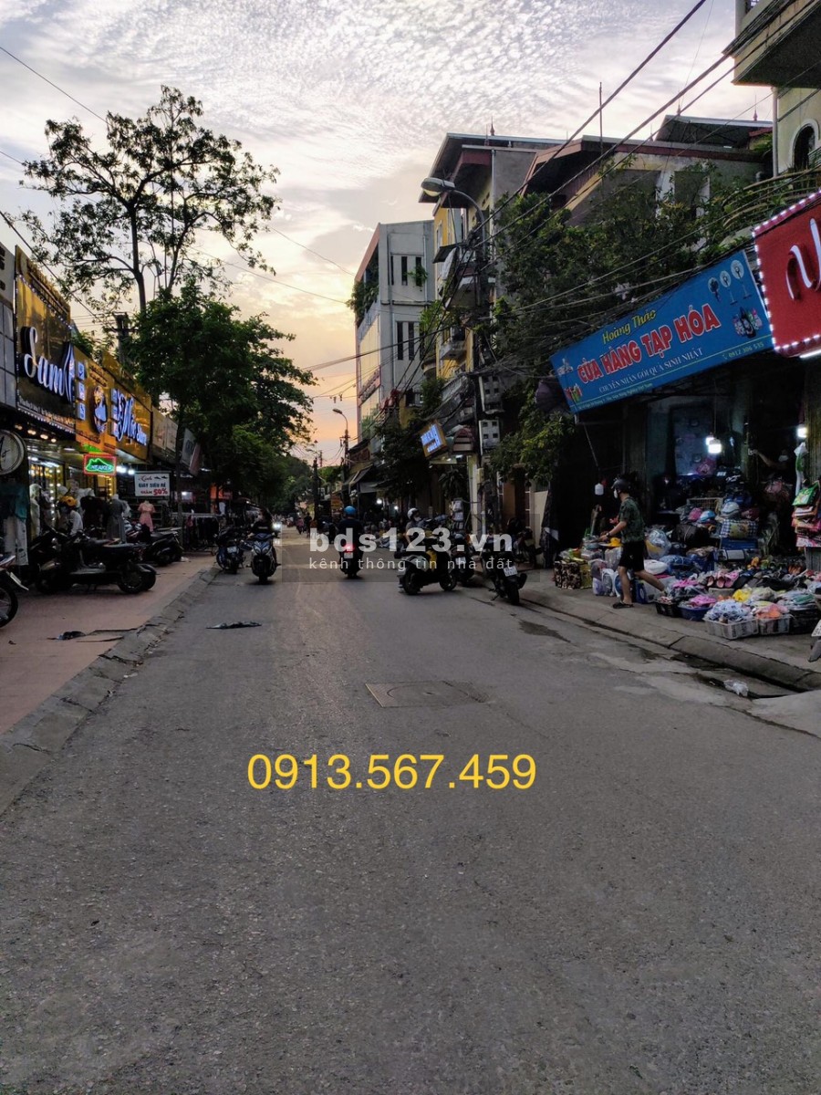 Nhà cổng chợ May 10 Mặt tiền 4.6m Kinh doanh các loại Giá 4.2 tỷ