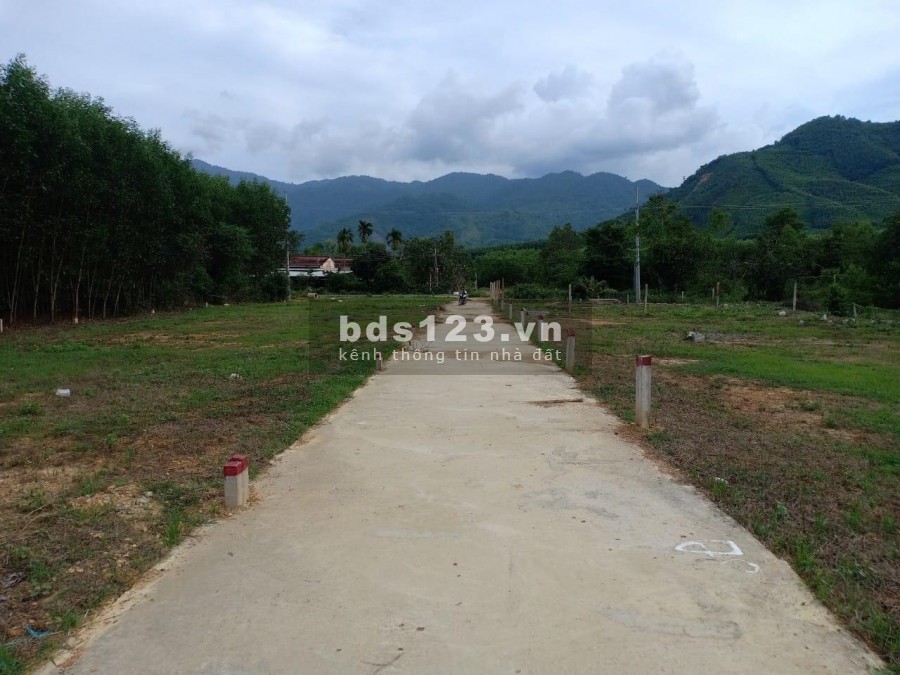 Chỉ với gần 300tr sở hữu ngay lô đất đẹp sát mặt tiền đường lớn tại Diên Tân - Diên Khánh