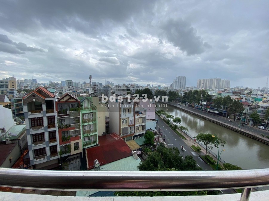 Cho thuê căn hộ 3 phòng ngủ/3WC ScrecTower 14Triệu / tháng Tel 0942811343 Tony (Zalo/Phone) giữ chìa khóa đi xem bất cứ lúc nào
