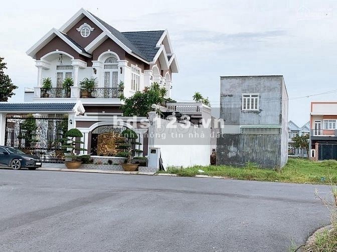 Bán Gấp Lô Biệt Thự 9.5x17.5 MT Đường Số 7 Aeon BT