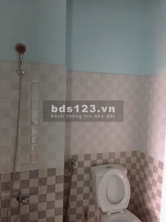 Nhà 1T1L 48m2 cuối LVK Q12 điện nước đầy đủ