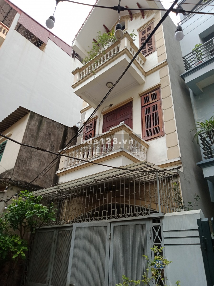 CHUYỂN CÔNG TÁC BÁN NHÀ PHỐ HOÀNG HOA THÁM, BA ĐÌNH 3T, 62M2, giá 10,5 tỷ (Ngõ ô tô)