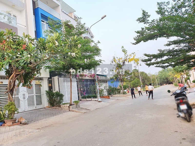 Bán nhà 5x18m 3 lầu khu dân cư Savimex đường Gò Ô Môi P. Phú Thuận Quận 7