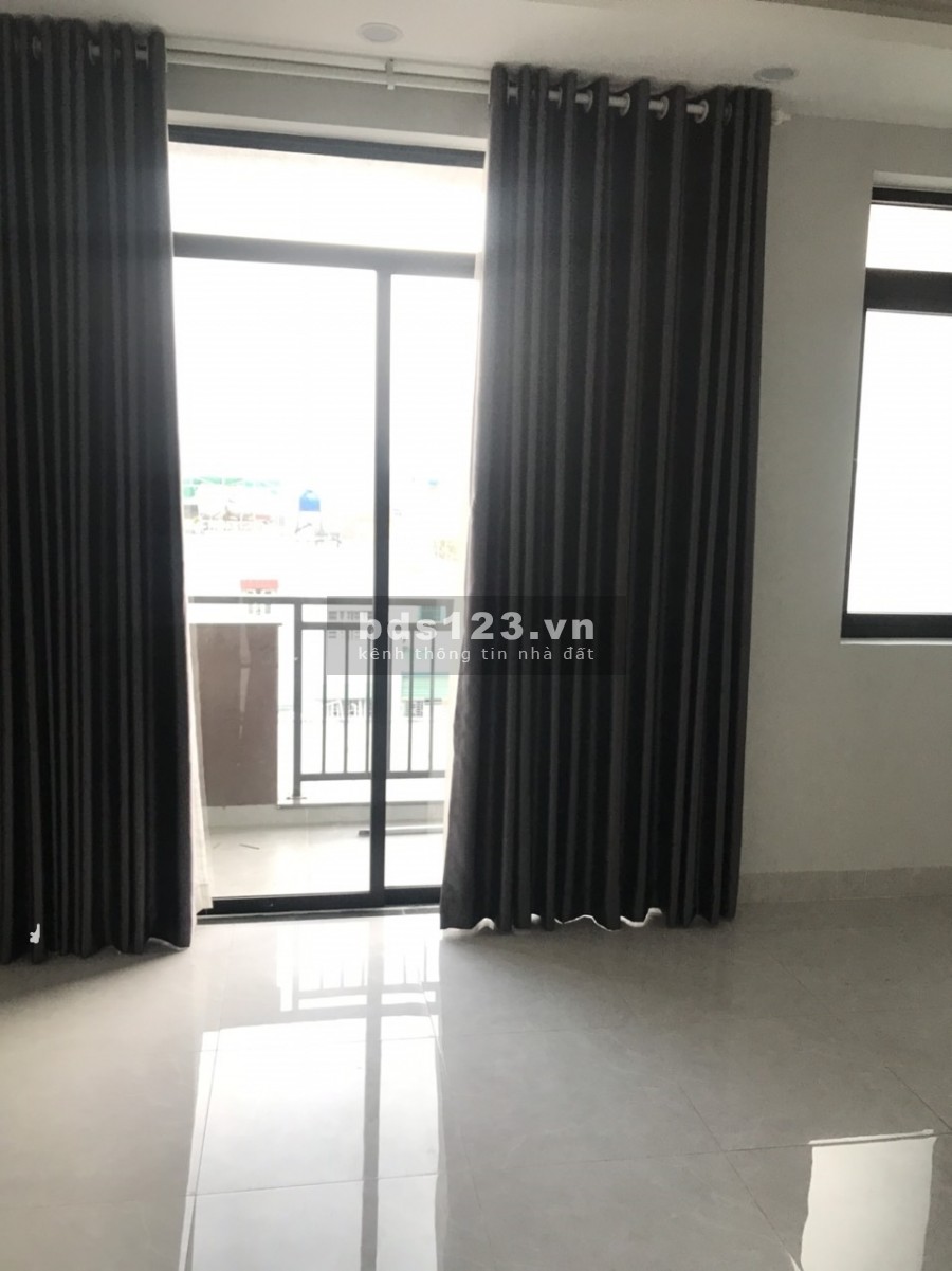 Nhà Phú Thọ Hòa, 4 lầu, sân thượng,mới 100%, Full máy lạnh