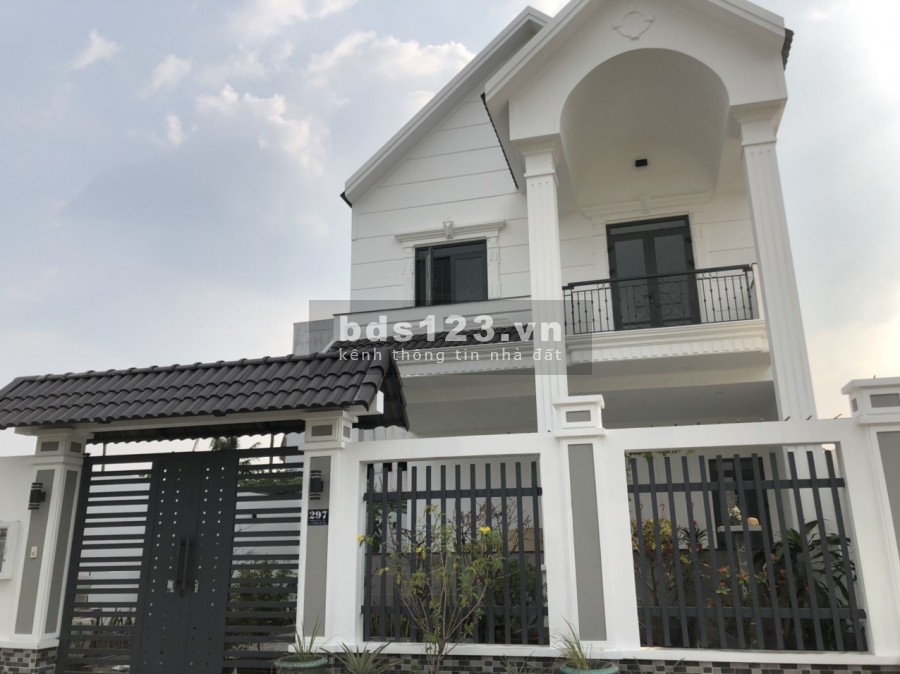 Bán Gấp Lô Biệt Thự 9.5x17.5 MT Đường Số 7 Aeon BT