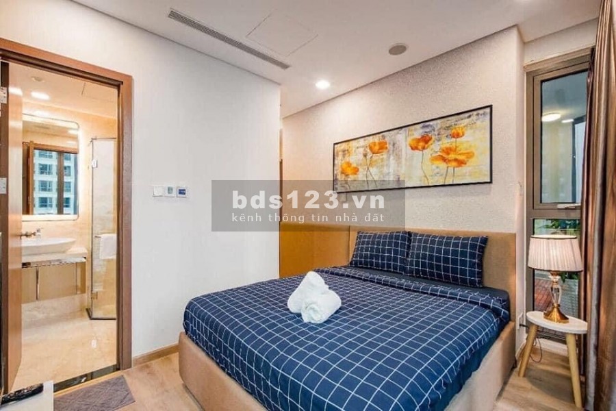 Nhà 4 tầng HOÀNG QUỐC VIỆT giá đầu tư