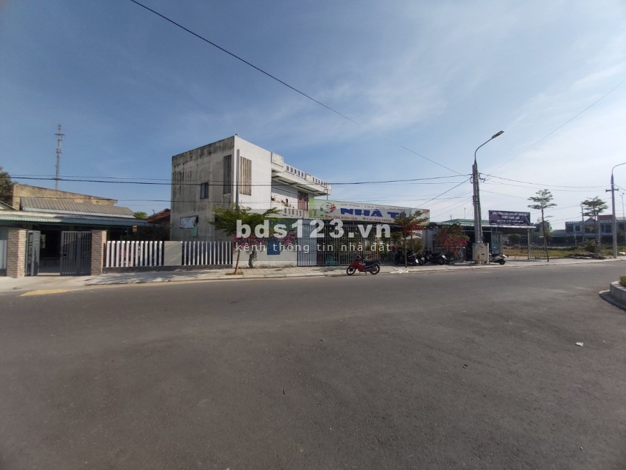 Cần bán gấp 100m2 đất ở đô thị Nam Đà Nẵng đường 17m5 giá 1,850 tỷ LH: 0905 848 545