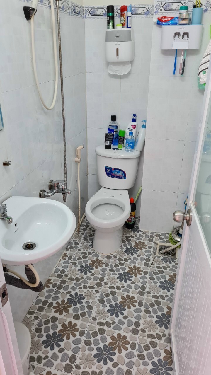 Bán nhà 2 lầu 4PN Hẻm 2020 Huỳnh Tấn Phát, Thị trấn Nhà BèGiá 1,98 tỷ