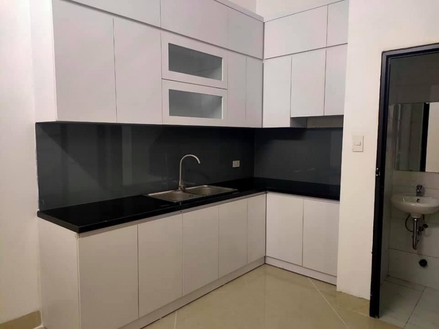 Nhỉnh 3 Tỷ Bán Nhà Đẹp Phố Láng Đống Đa Cầu Giấy 38m2 x 4 Tầng Nở Hậu.