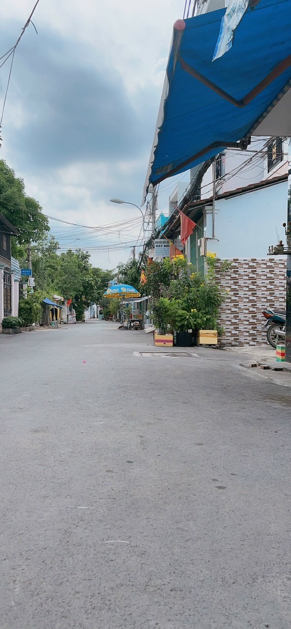Nhà bán lô nhì hẻm 28/ Đào Tông Nguyên, Xã Phú Xuân, Nhà Bè 4PN giá 1.79 tỷ