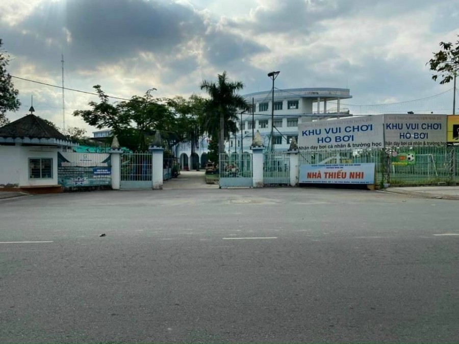 Bán nền đất thồ cư 87,1 m2 ngay khu trung tâm hành chính Huyện Nhà Bè. 3,75 tỷ