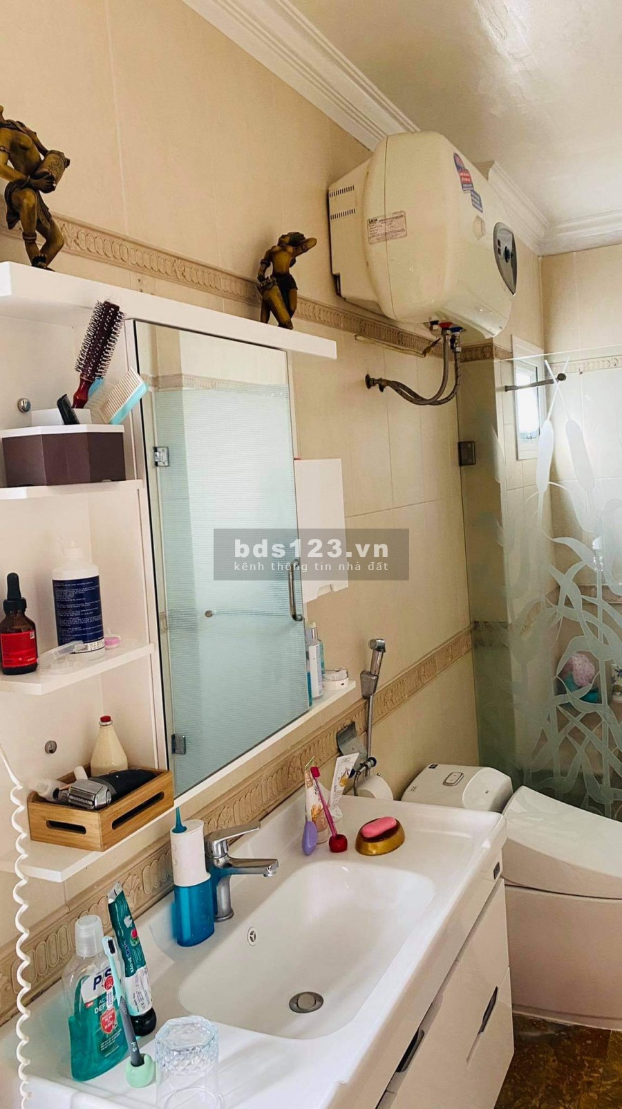 Bán nhà Ngọc Hà 60m2*7T, MT5m, thang máy nhập, vừa ở vừa làm văn phòng, nhà đẹp mely, 7 tỷ