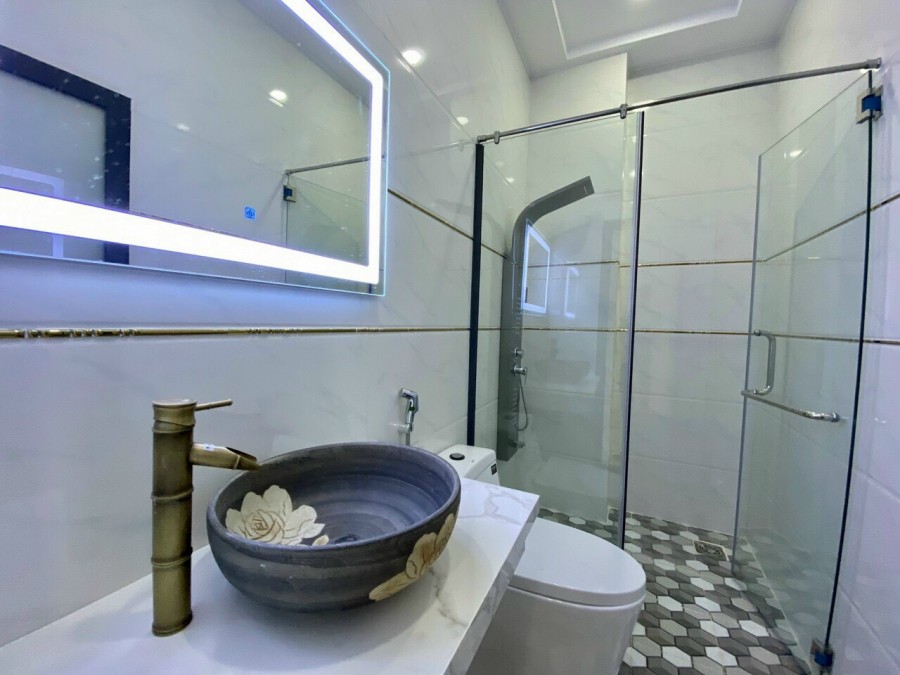Siêu Phẩm Nhà 1 Trệt 4 Lầu Mặt Tiền Hẻm 15m Đường Quang Trung P10 q. Gò Vấp