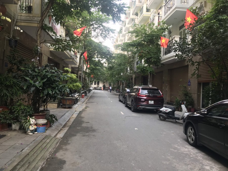 Bán Nhà Phố Ngụy Như Kon Tum Thanh Xuân Phân Lô Vỉa Hè Sát Chung Cư 48m2*5T Chỉ 9.9 Tỷ 0835967888