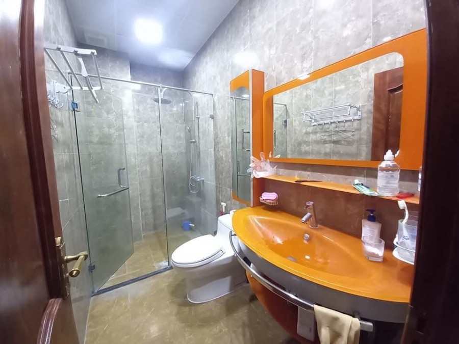 Bán Nhà Phố Ngụy Như Kon Tum Thanh Xuân Phân Lô Vỉa Hè Sát Chung Cư 48m2*5T Chỉ 9.9 Tỷ 0835967888