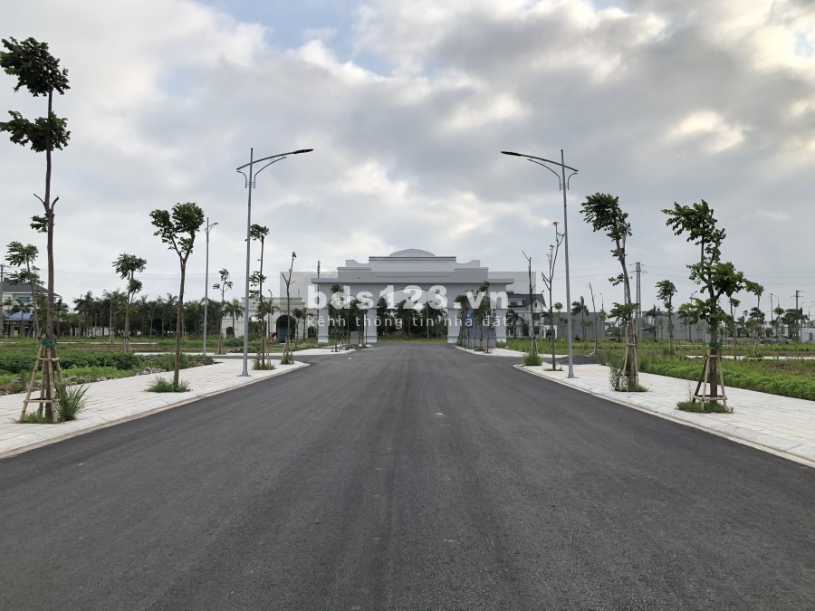 Đất nền sổ đỏ từng lô liên hệ chính chủ 0908.180.688 pháp lý rõ ràng nhiều chính sách