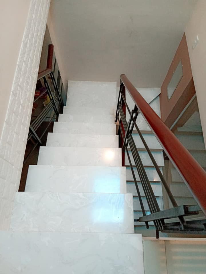 Hẻm xe máy 1/ thông Hồ Văn Huê, 4x6.3 (25m2), 3 tầng nở hậu, giá sốc 2.8 tỷ
