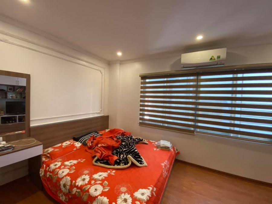 CHÍNH CHỦ BÁN GẤP NHÀ PHỐ VIP NGUYỄN SƠN GẦN PHỐ Ở NGAY 44M2 3.X TỶ