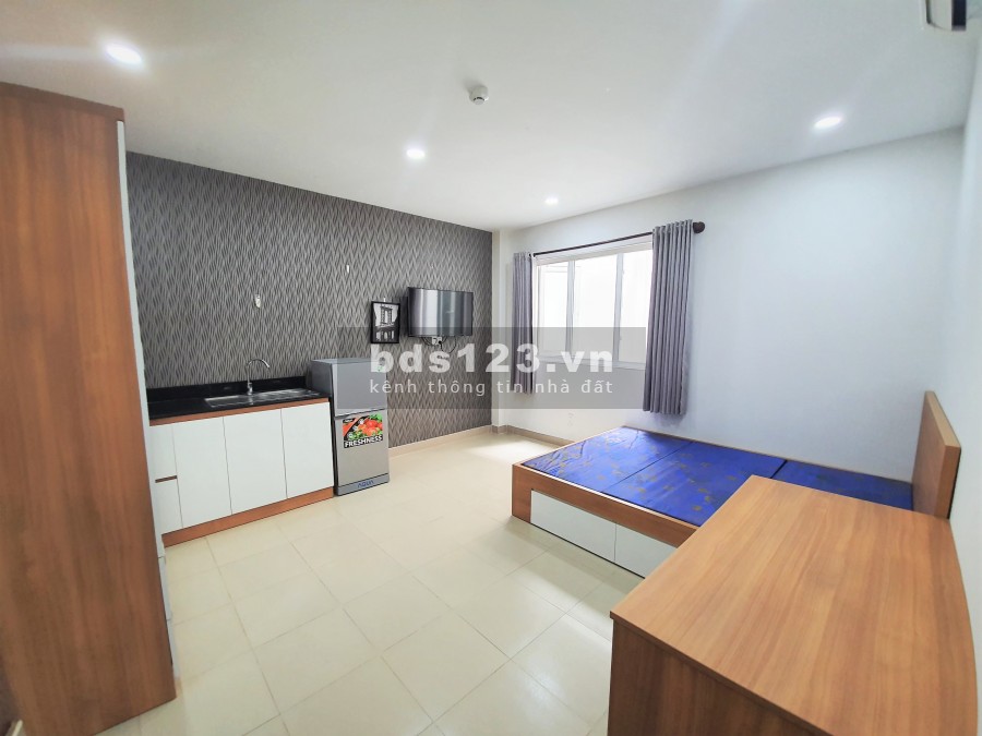 Căn hộ dịch vụ đường Nguyễn Thị Thập Quận 7 gần BigC giá 5 triệu