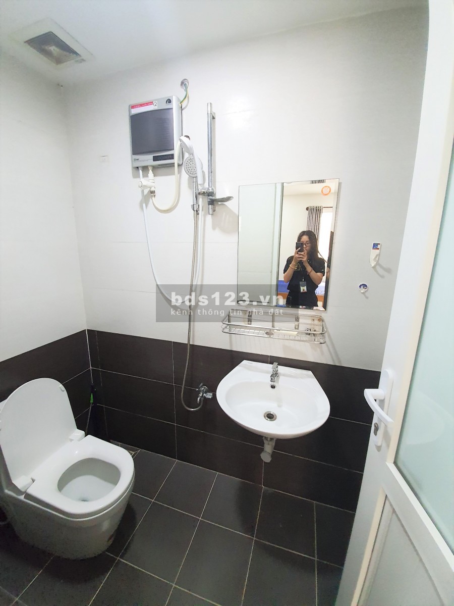 Căn hộ dịch vụ đường Nguyễn Thị Thập Quận 7 gần BigC giá 5 triệu