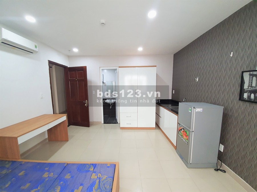 Căn hộ dịch vụ đường Nguyễn Thị Thập Quận 7 gần BigC giá 5 triệu