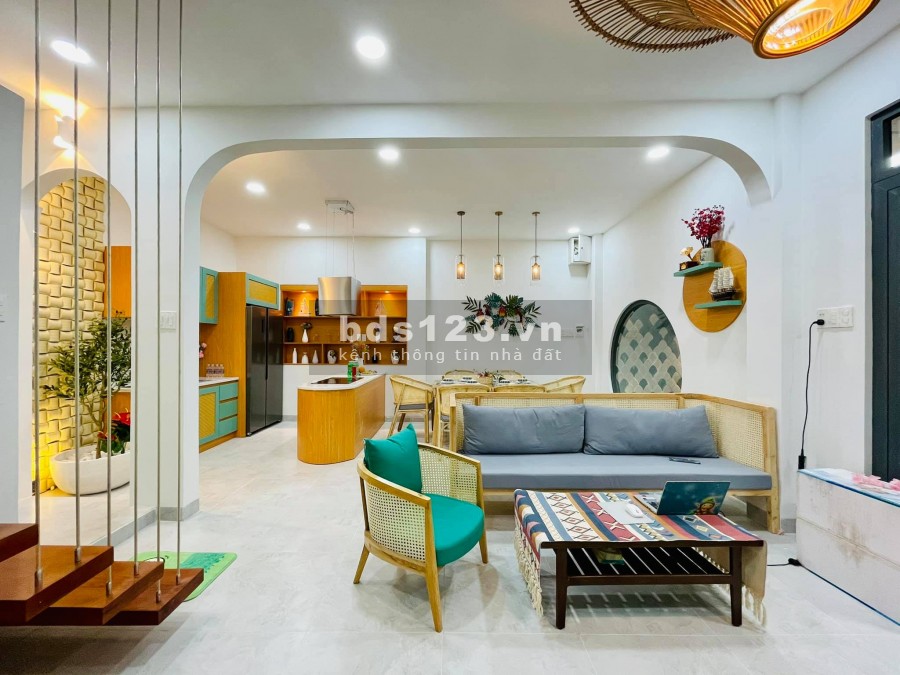 NHÀ HẺM XE HƠI LÊ VĂN SỸ, QUẬN 3, 45.5M2, 4 TẦNG, BTCT, CHỈ 7.59TỶ TL.