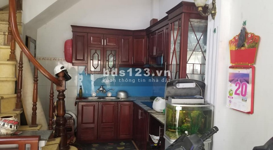 HỒNG MAI LÔ GÓC 6 TẦNG NHỈNH 3 TỶ TẶNG NỘI THẤT CÁCH Ô TÔ 20M