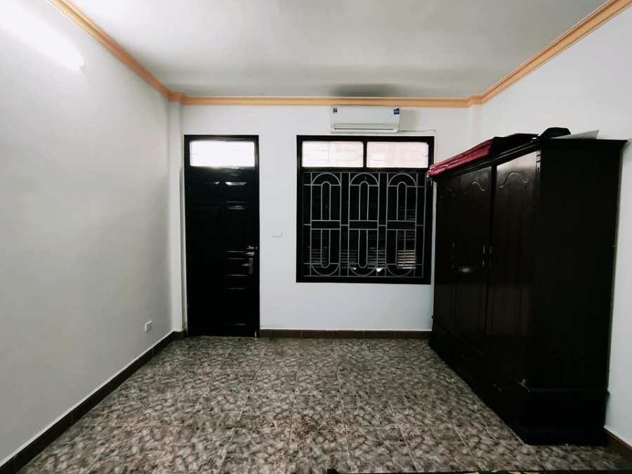 Bán Nhà Định Công Thượng 36m2, Ngõ Ô Tô, MT 4m, Khu Dân Chí Cao, Sô Vuông Đẹp 3.6 Tỷ