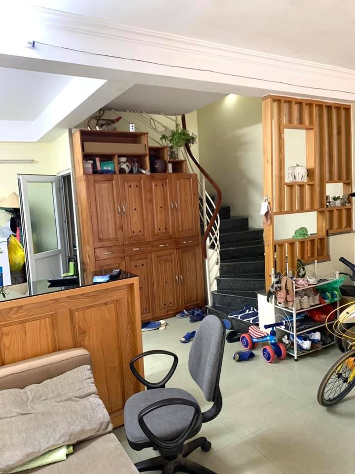 Bán Nhà Vũ Trọng Phụng 38m2, Ngõ Nông Rộng, Gần Phố, Nhà Đẹp Hiện Đại, MT 5m 4.65 Tỷ
