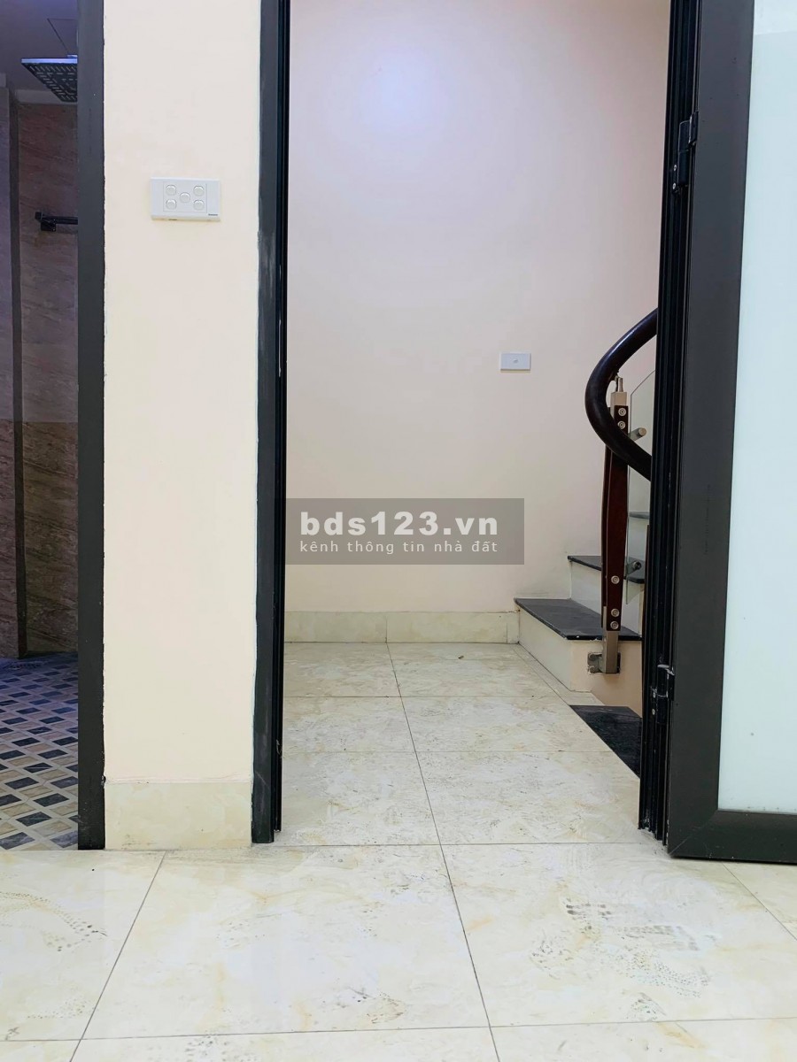 Bán nhà, Mới, lô góc, 522 Trường Chinh – Ngã Tư Sở, 28m2 * 6T, kinh doanh.