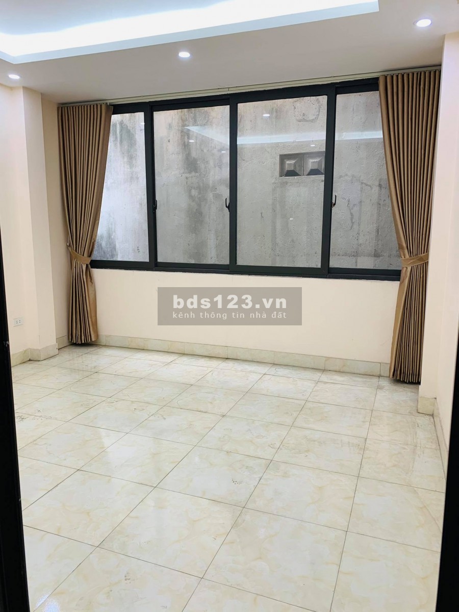 Bán nhà, Mới, lô góc, 522 Trường Chinh – Ngã Tư Sở, 28m2 * 6T, kinh doanh.