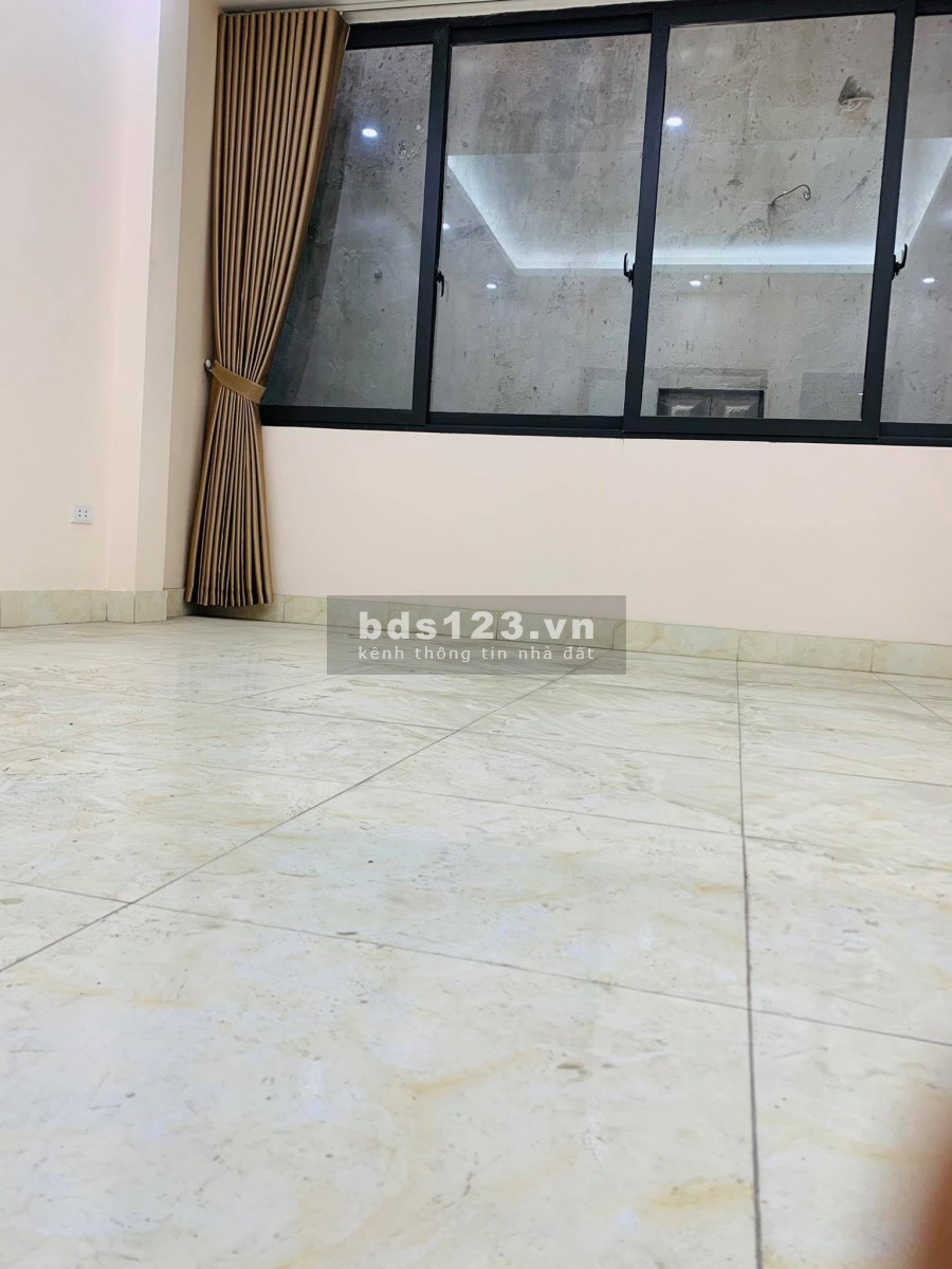 Bán nhà, Mới, lô góc, 522 Trường Chinh – Ngã Tư Sở, 28m2 * 6T, kinh doanh.