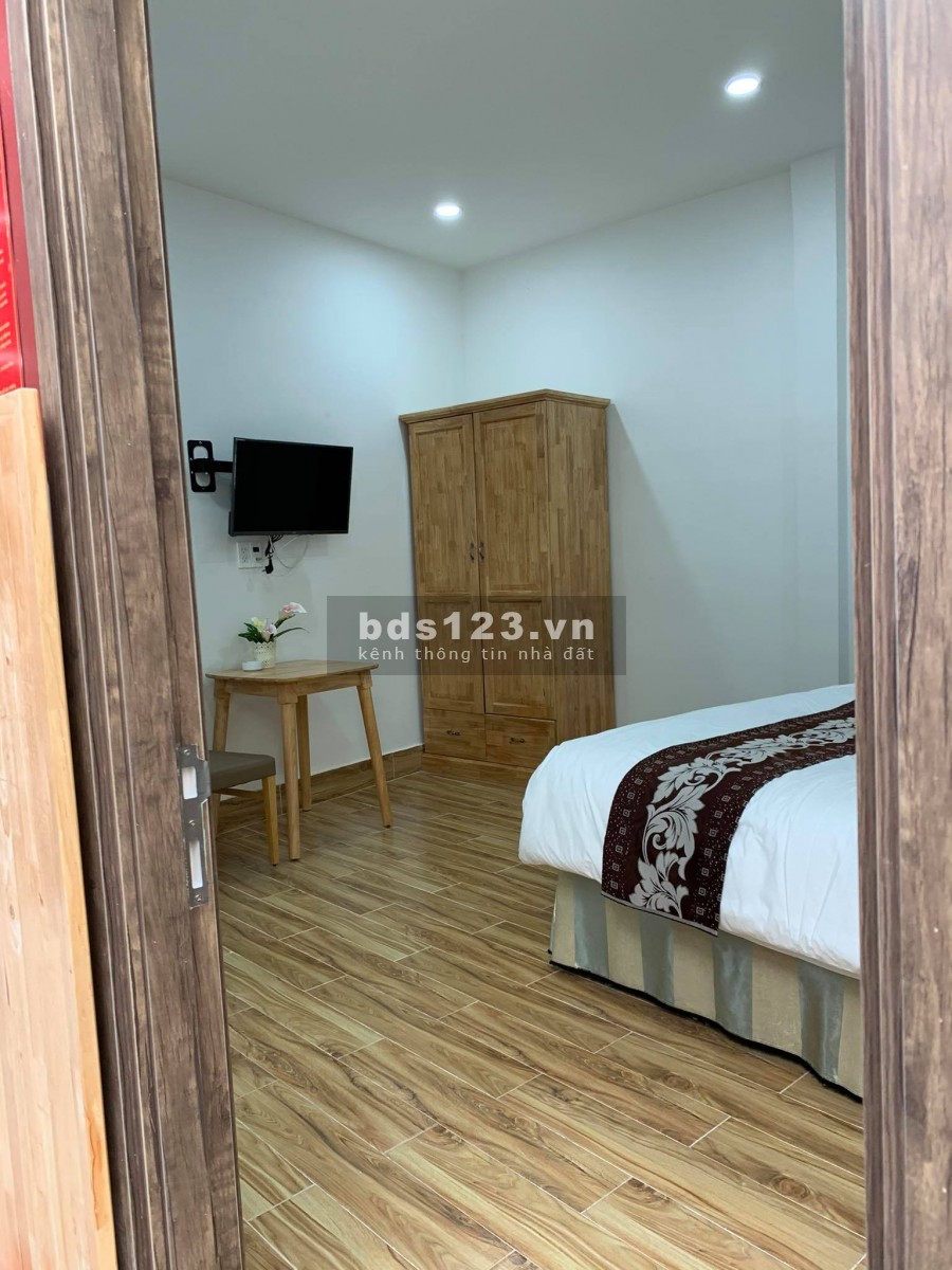 Chính chủ bán nhà Phan Xích Long Đường Hoa Sứ, Đang có thu nhập ròng 38tr/th