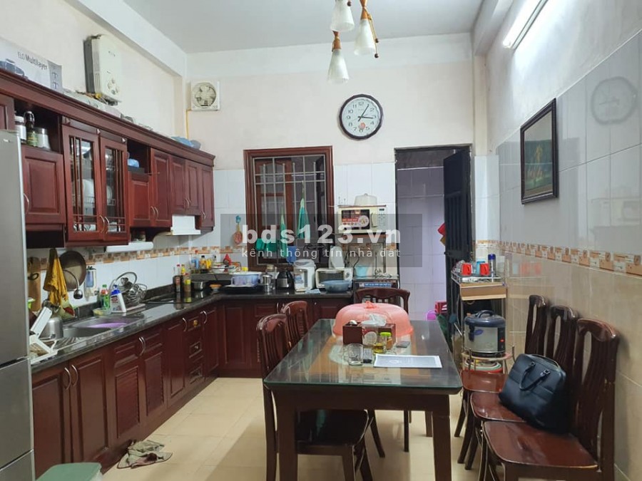 Bán nhà phân lô Xã Đàn, Đống Đa, 55m2, 5 tầng, vỉa hè, ô tô tránh đỗ, 10.3 tỷ