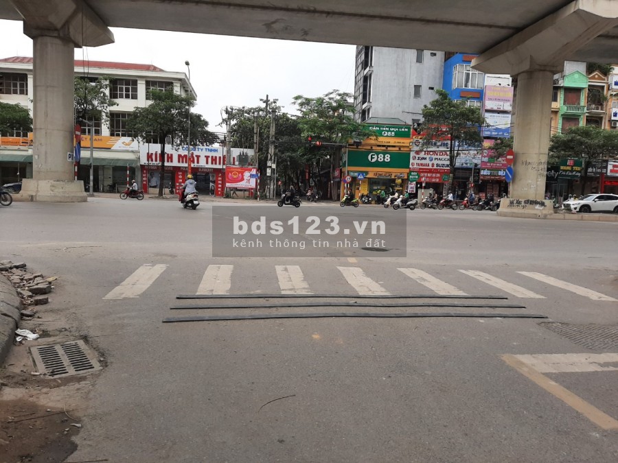 Đất thổ cư đường Hồ Tùng Mậu, 50m2, nhỉnh 3 tỷ