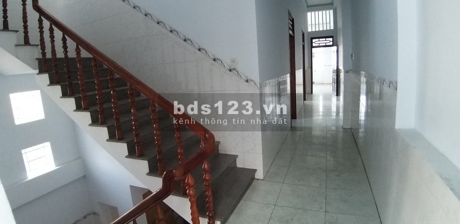 ■ NHÀ MỚI SƠN SỬA GÓC NGÃ 3 MẶT TIỀN (ĐỐNG ĐA-PHAN ĐÌNH PHÙNG) CHO THUÊ NGUYÊN CĂN 317A ĐỐNG ĐA, QUY NHƠN, BÌNH ĐỊNH DT: 5x22=110m2