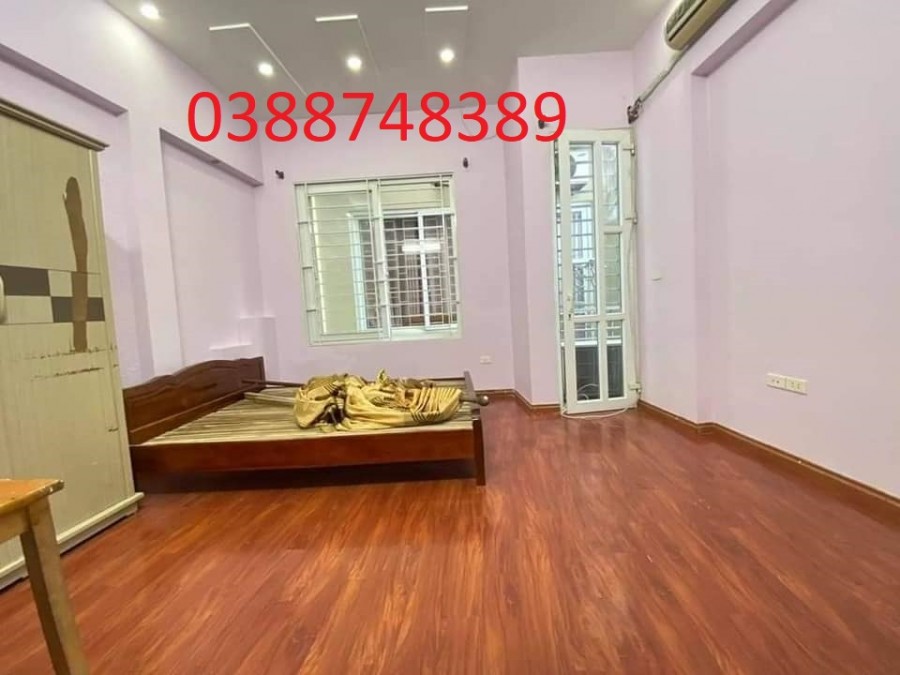 Hiếm -Bán nhà 30mx5t Yên Hòa giá 3.2 tỷ ngõ rộng