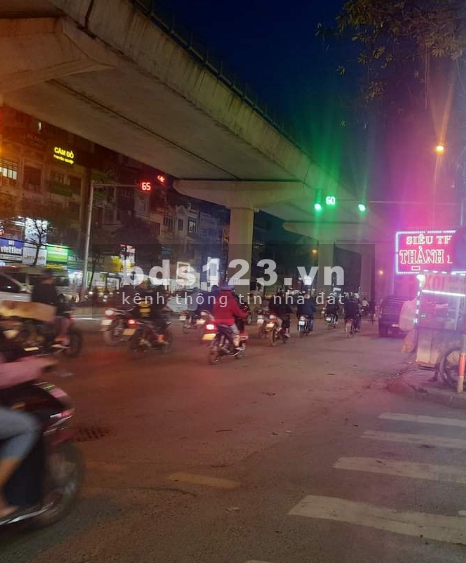 Đất thổ cư đường Hồ Tùng Mậu, 50m2, nhỉnh 3 tỷ
