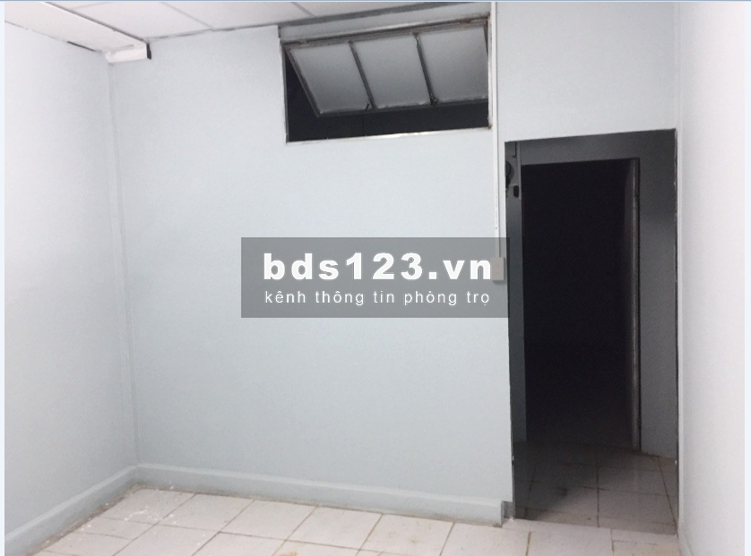 Phòng trọ Quận 10 gác, máy lạnh, giờ tự do từ 2tr5
