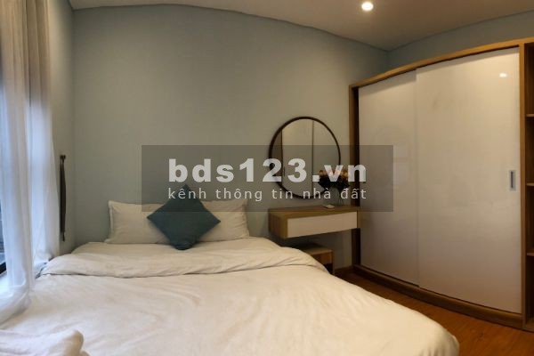 Cho thuê gấp căn hộ ở Hongkong tower 243A Đê La Thành, 2PN đủ đồ giá 15tr/tháng LH 0327582785