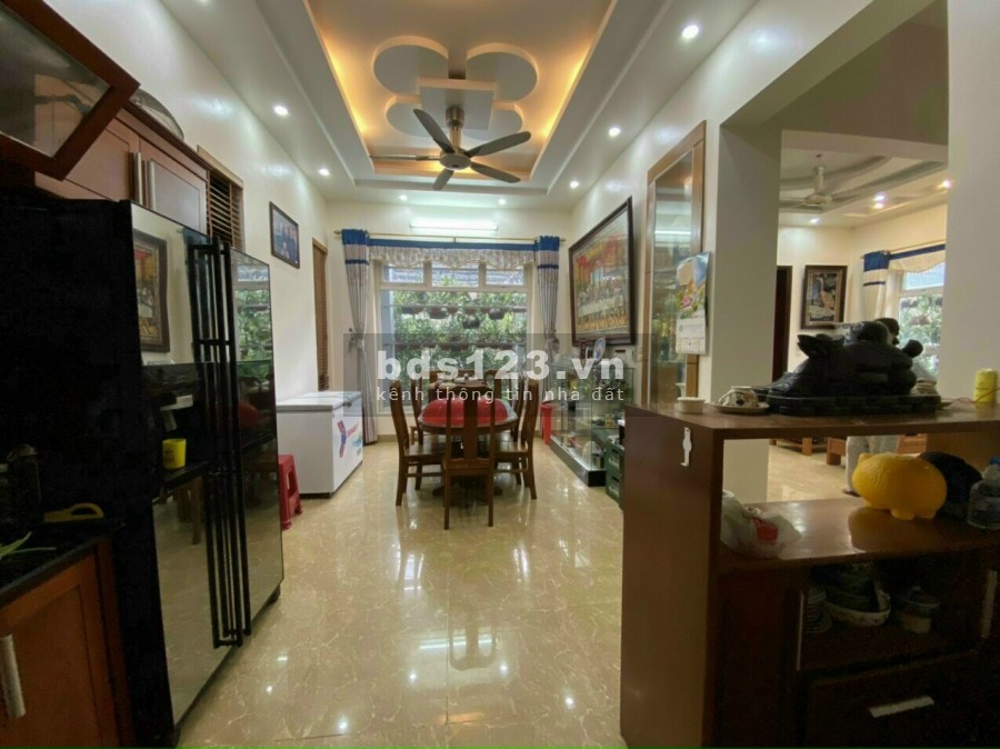Bán biệt thự Đỉnh Long lô góc, 198.2m2, 2 hướng Tây – Bắc, 3 tầng, nhà cực đẹp, giá cực ok
