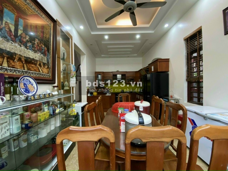 Bán biệt thự Đỉnh Long lô góc, 198.2m2, 2 hướng Tây – Bắc, 3 tầng, nhà cực đẹp, giá cực ok