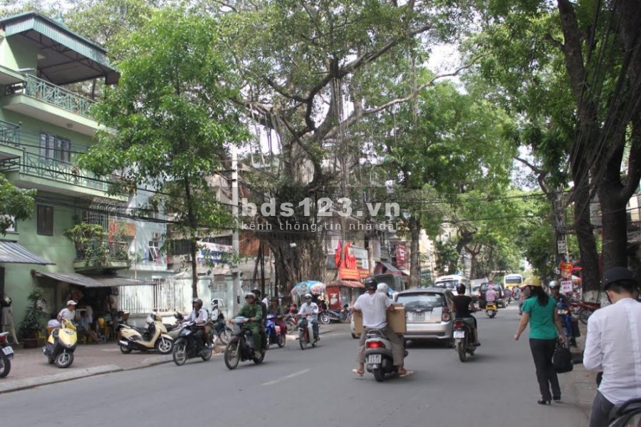 Mặt phố Lò Đúc bán, vỉa hè mặt tiền khủng, KD, xây tòa, ccmn, 139m2, mặt tiền 5.5m, giá: 33.5 tỷ, 0983599927