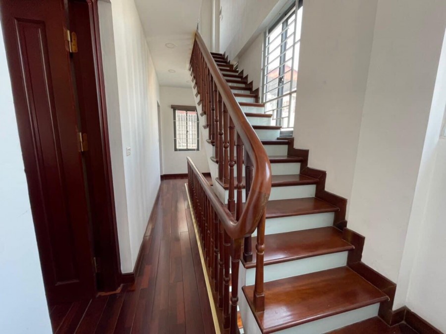 Bán Nhà Kinh Doanh Tây Sơn, Đống Đa, 60m2, 5T, MT6m, Ô Tô Đỗ, Kinh Doanh Tấp Nập, Chỉ Hơn 17 Tỷ