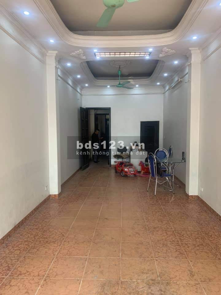 Cần bán nhà MẶT PHỐ TRẦN VĨ 63m2, 5 tầng