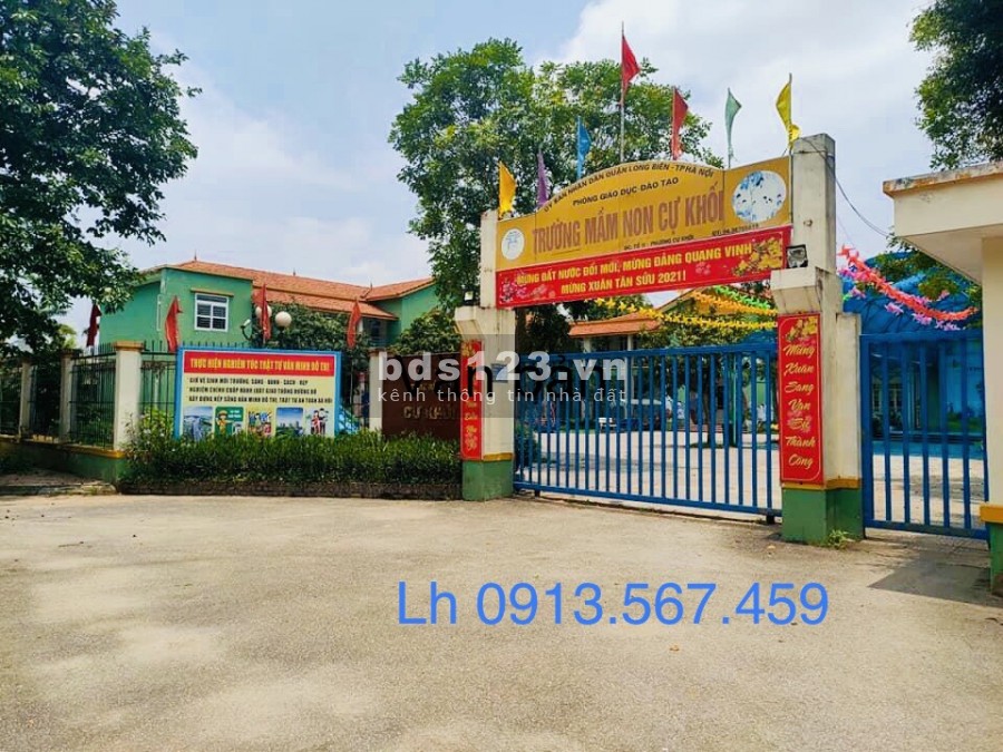 Gần phố, ô tô tải tránh, ngõ thông, Đất Cự Khối nhỉnh 47tr/m2