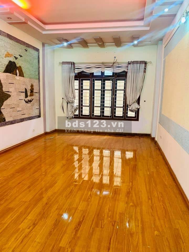 Cần bán nhà MẶT PHỐ TRẦN VĨ 63m2, 5 tầng